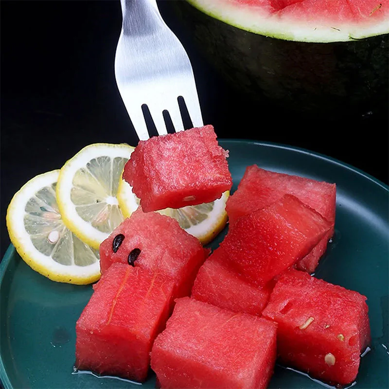2-in-1 Watermelon Fork Slicer - Image 4