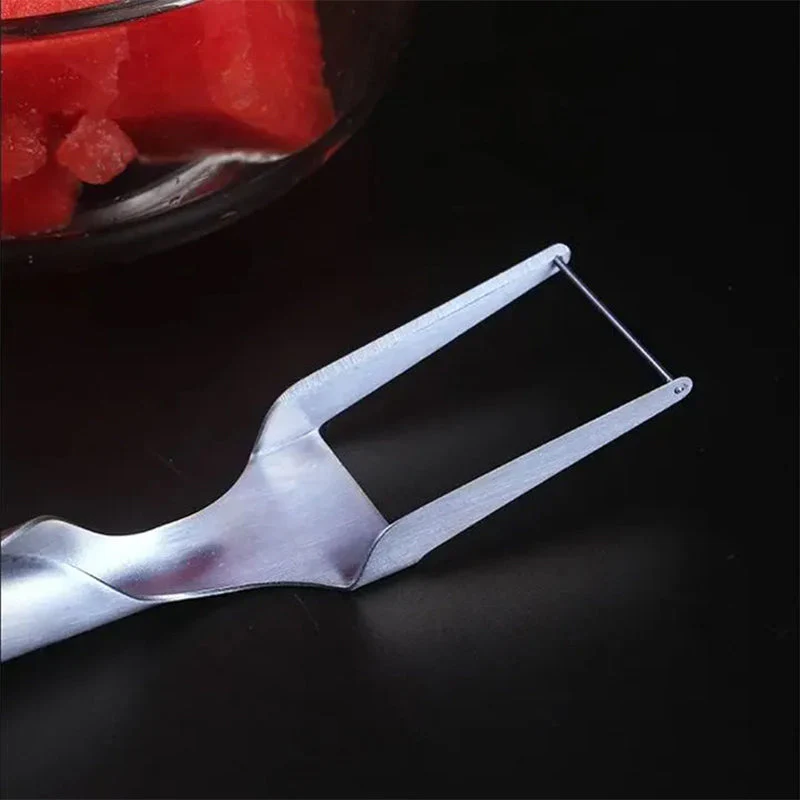 2-in-1 Watermelon Fork Slicer - Image 7