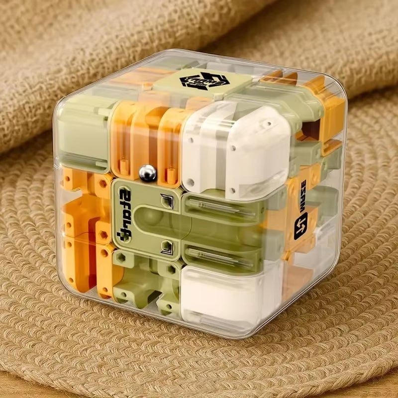 3D Rolling Ball Maze Cube - Image 3