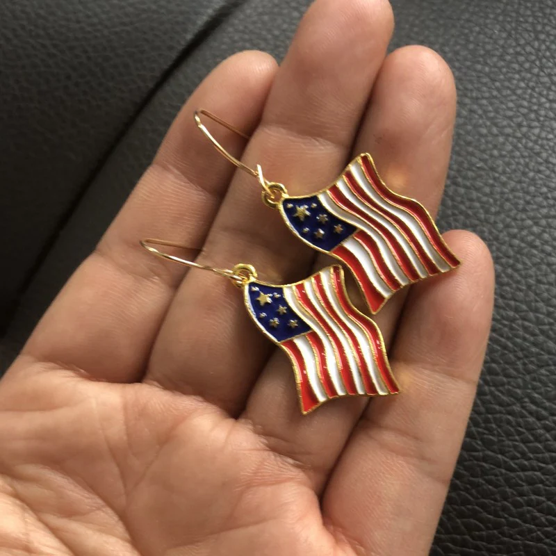 Adorable American Flag Earrings - Image 6