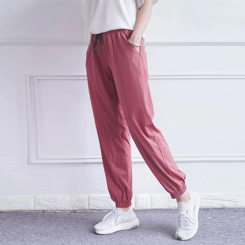 All-Day Wayfarer Mid-Rise Cropped Jogger - Image 12