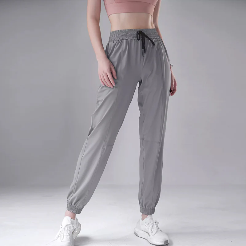 All-Day Wayfarer Mid-Rise Cropped Jogger - Image 13