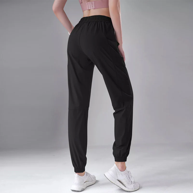 All-Day Wayfarer Mid-Rise Cropped Jogger - Image 15