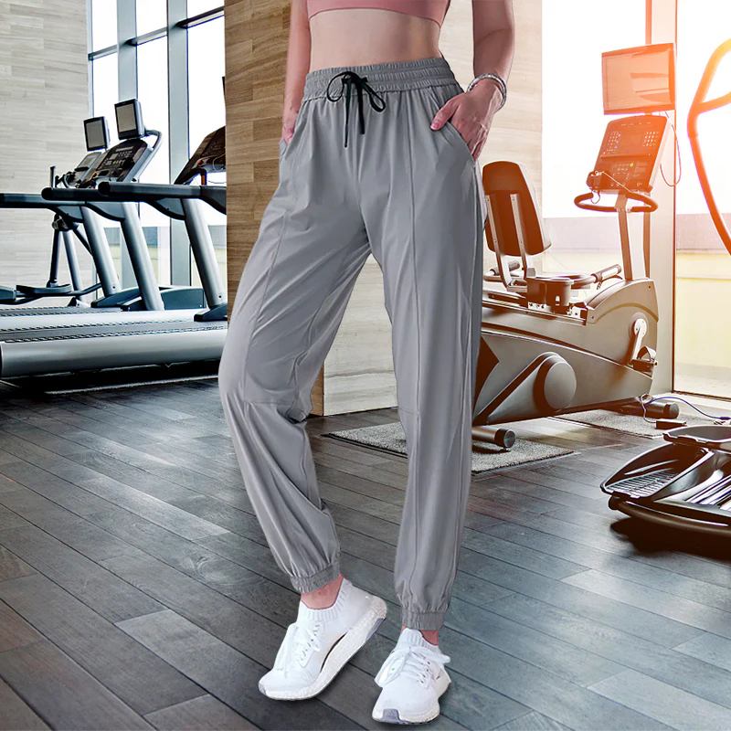 All-Day Wayfarer Mid-Rise Cropped Jogger - Image 5