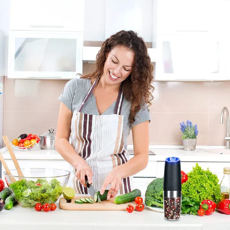 Automatic Electric Gravity Induction Salt and Pepper Grinder - Image 3