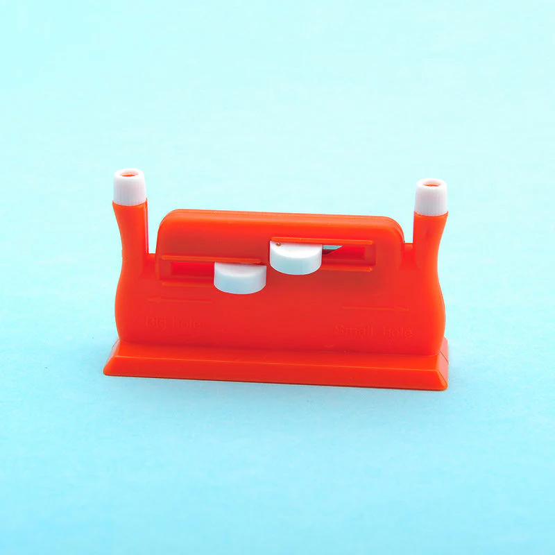Automatic Needle Threader - Image 8