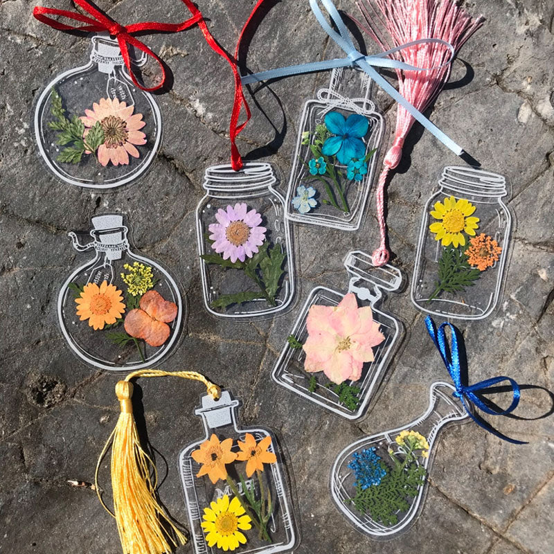 Beautiful Transparent Dried Flower Bookmarks - Image 6