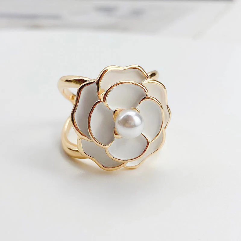 Camellia Scarf Buckle - Image 9