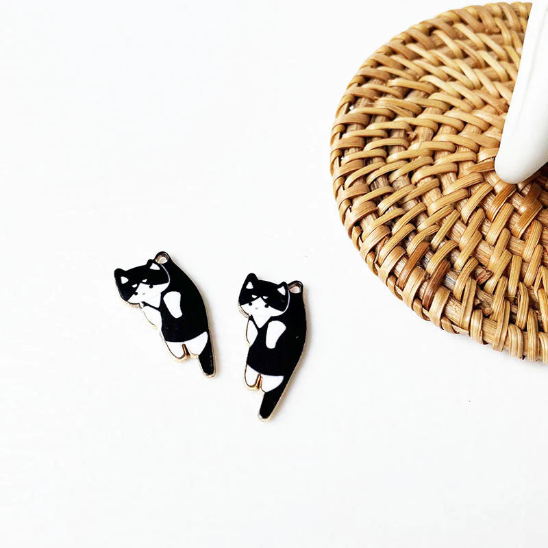 Cat Needle Threader - Image 13