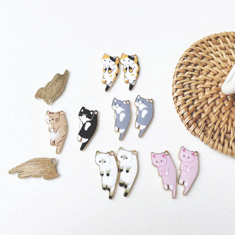 Cat Needle Threader - Image 8