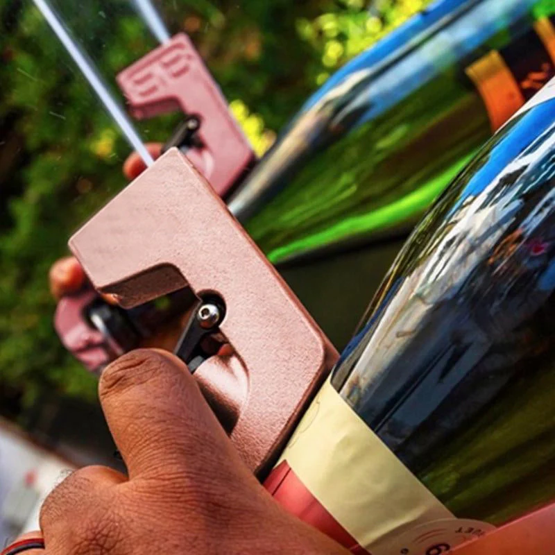 Champagne Sprayer - Image 2