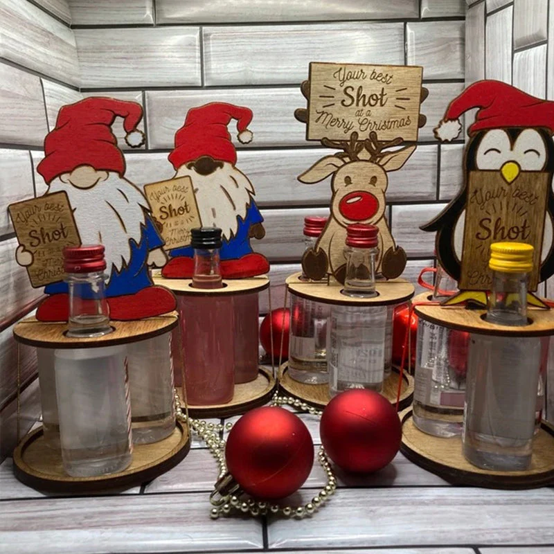 Christmas Mini Wine Bottle Holder - Image 4