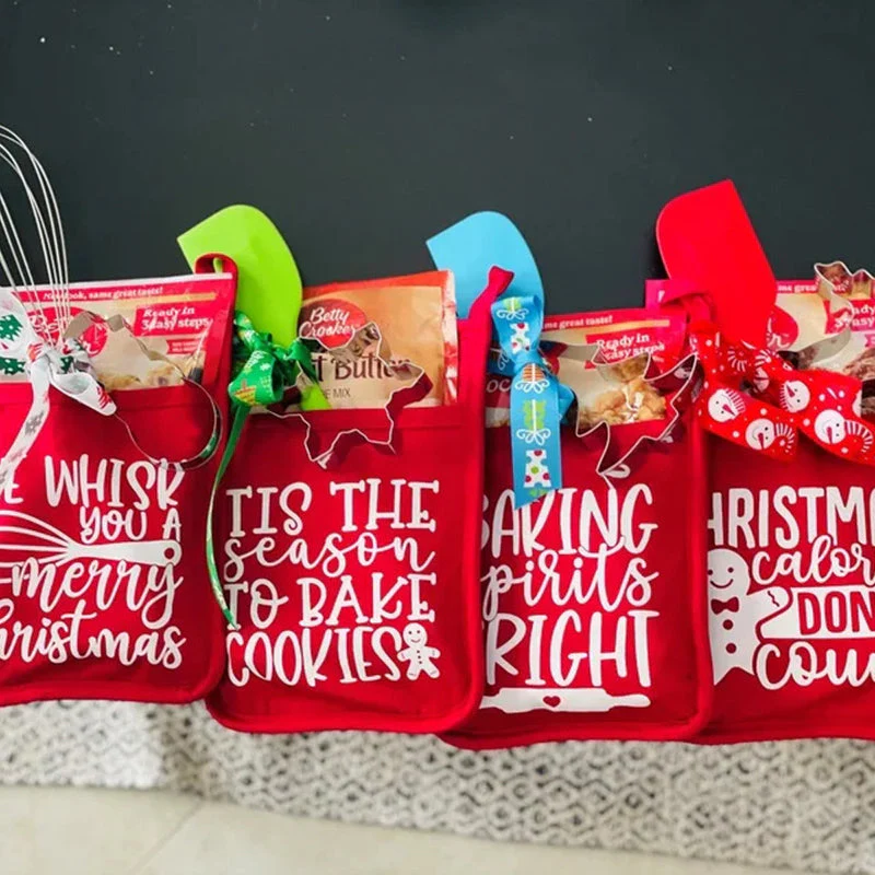 Christmas Pot Rack Baking Kit - Image 5
