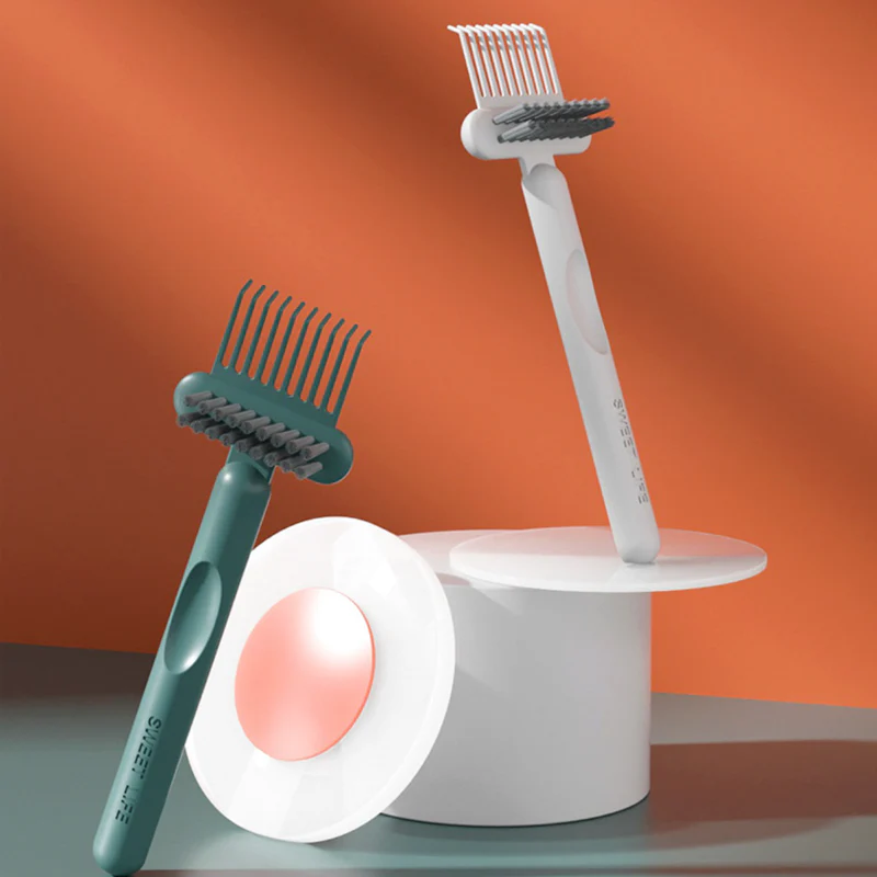 Comb Cleaning Brush - Image 3