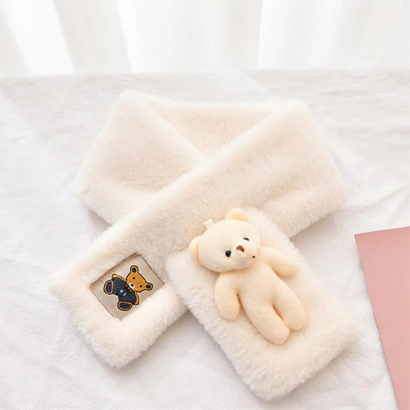Cute Bear Plush Bib For Adult And Child - Image 4