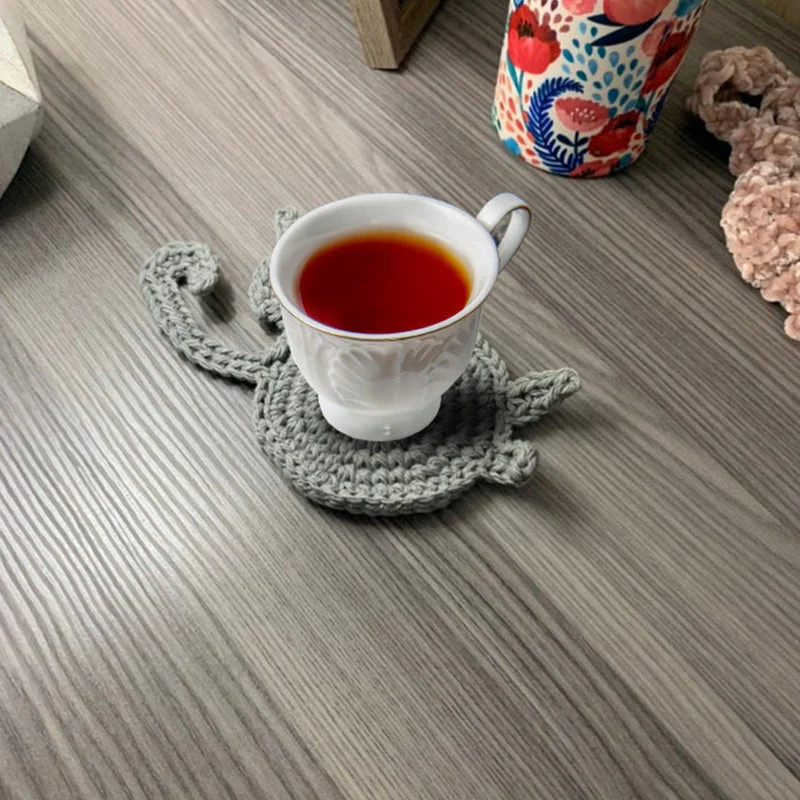 Cute Knitted Kitten Butt Coasters - Image 4
