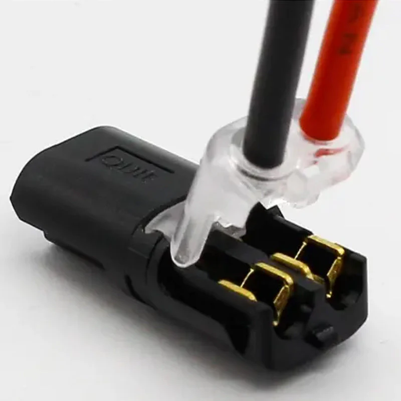 Double-wire Push-in Connector with Locking Buckle - Image 10