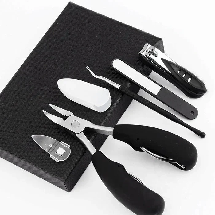 Eagle Mouth Nail Clips Set - Image 2