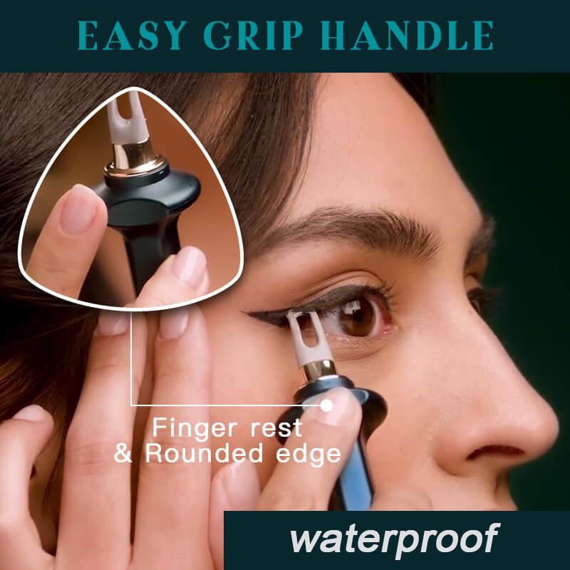 Easy No-Skip Eyeliner (With Brush) - Image 4