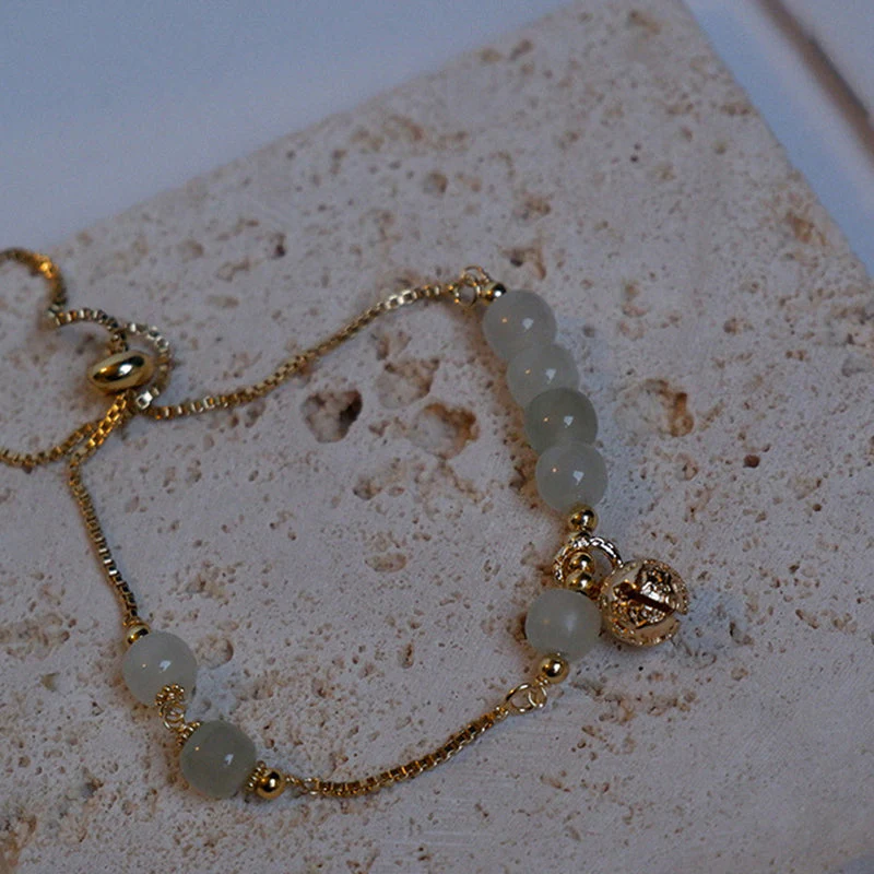Elegant Hetian Jade Bracelet - Image 7