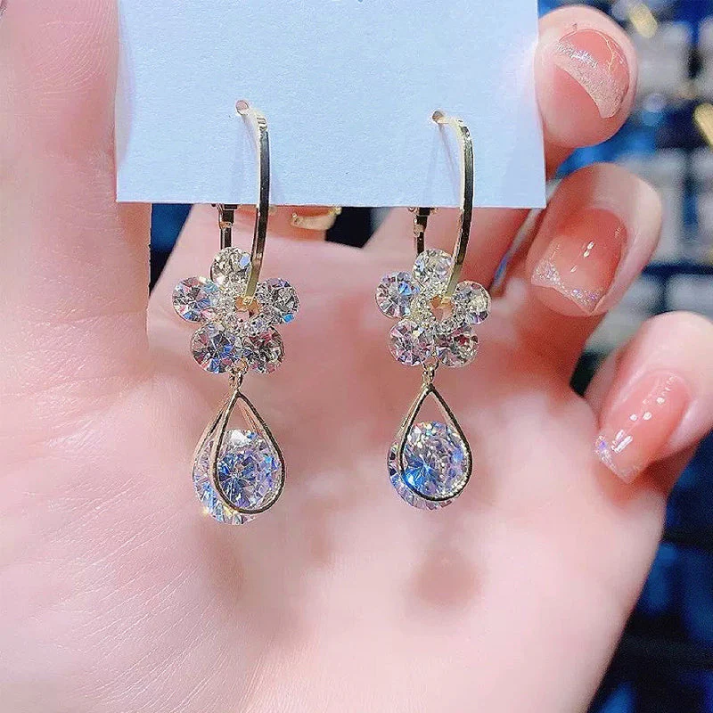 Fashion Flower Crystal Earrings - Image 8
