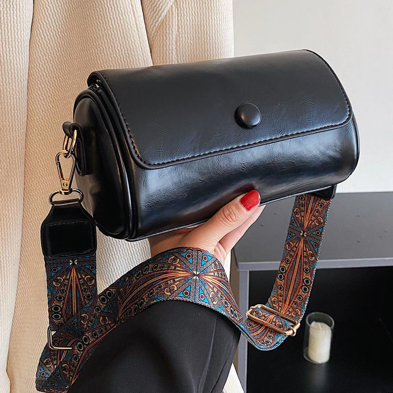 Female Retro Cylinder Bag - Image 5