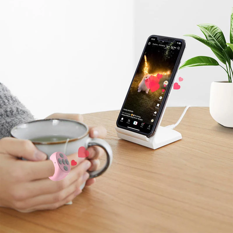 Fingertip Wireless Bluetooth Remote Control - Image 4