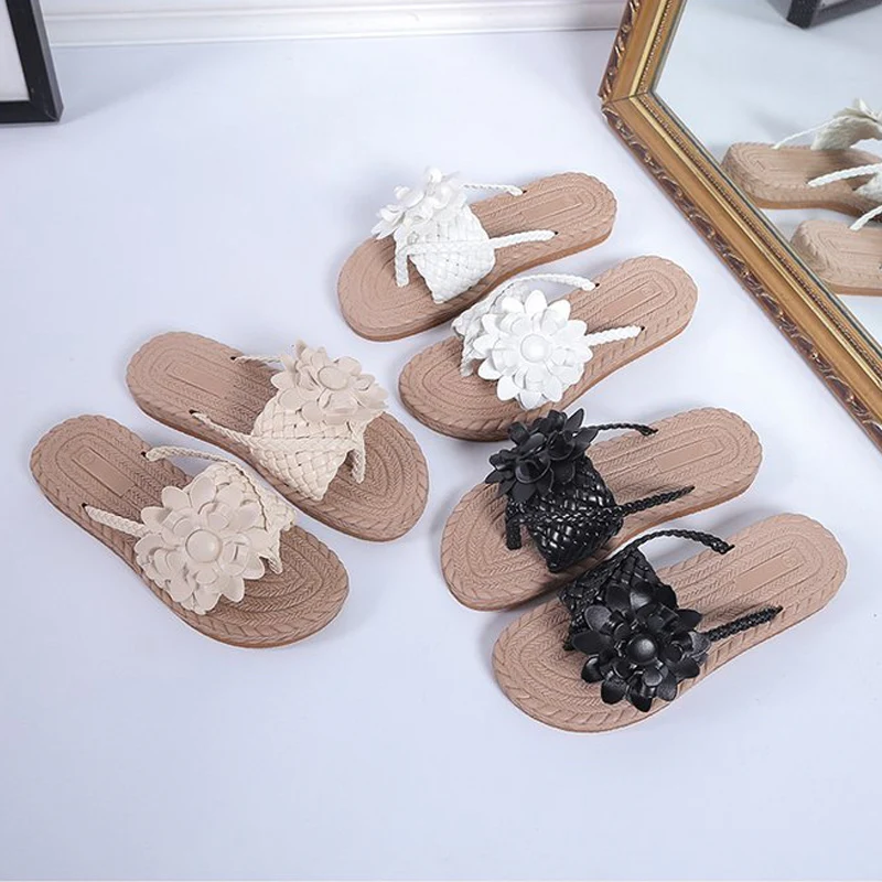 Floral Pattern Beach Flip Flops - Image 6