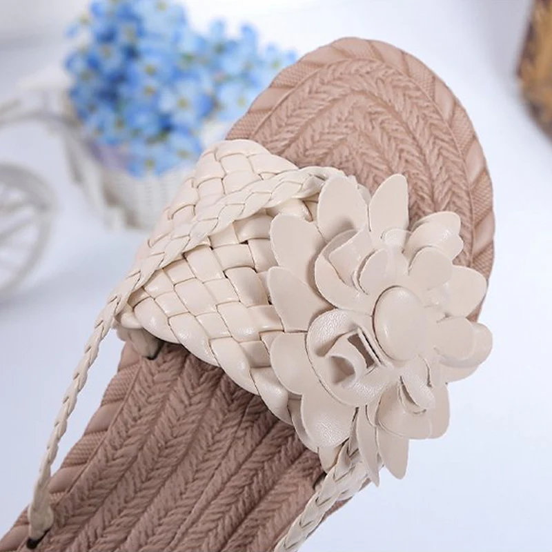 Floral Pattern Beach Flip Flops - Image 7