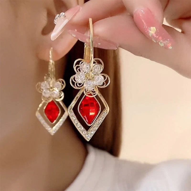 Flower Zircon Rhombic Sapphire Drop Earrings - Image 7