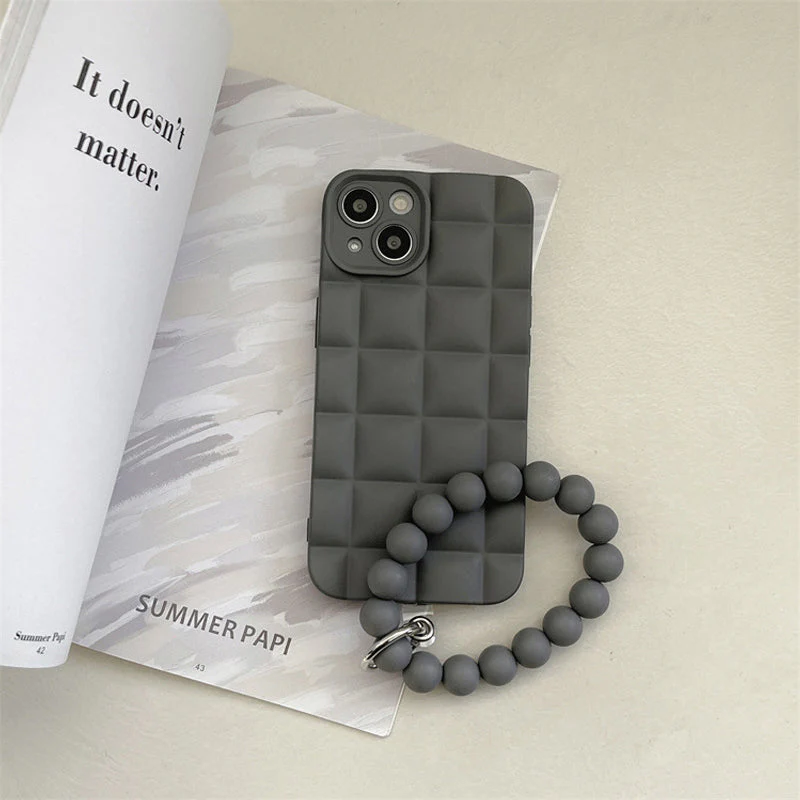 Frosted Pearl Bracelet Case for iPhone - Image 14