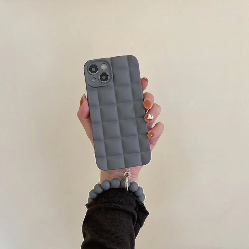 Frosted Pearl Bracelet Case for iPhone - Image 2