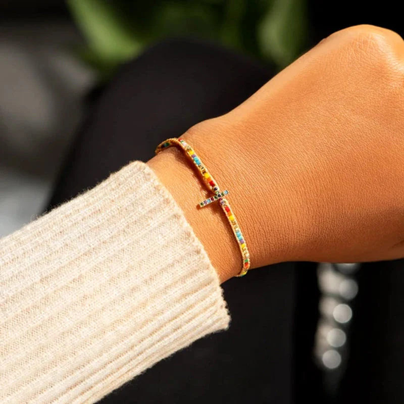 GOD HAS A PLAN CROSS BRACELET - Image 4