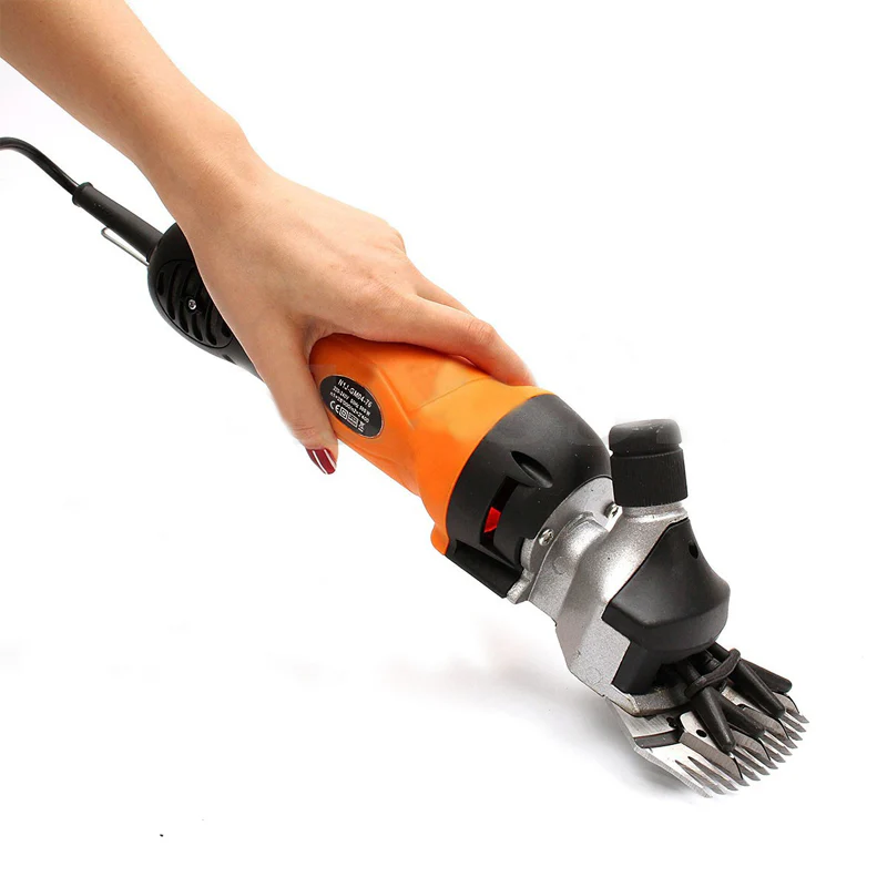 Heavy Duty Electric Shearing Clippers - Image 14