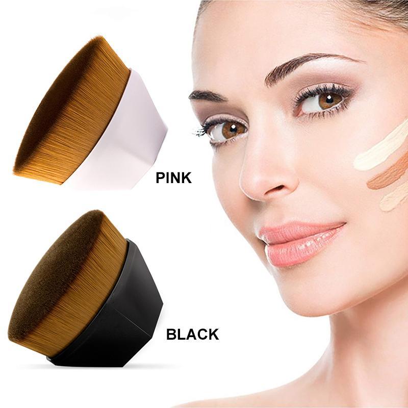 High-Density Seamless Foundation Brush - Image 7