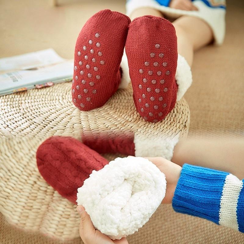 House-stay Slipper Socks - Image 4