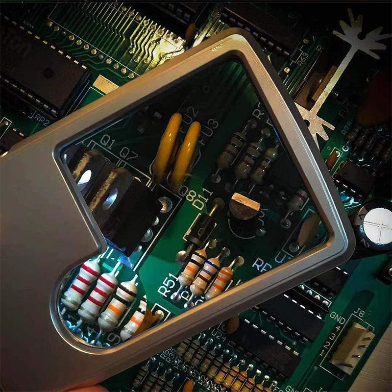 LED Card Type Magnifier For Reading - Image 3