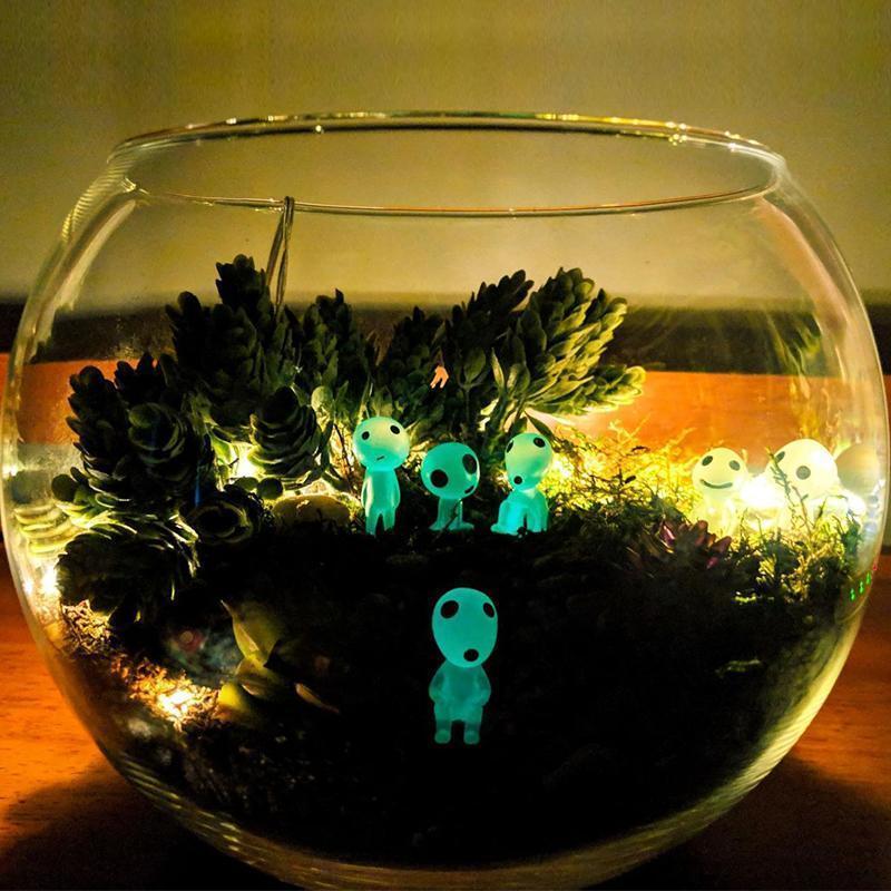 Luminous Garden Ghost Miniature Figurines - Image 6