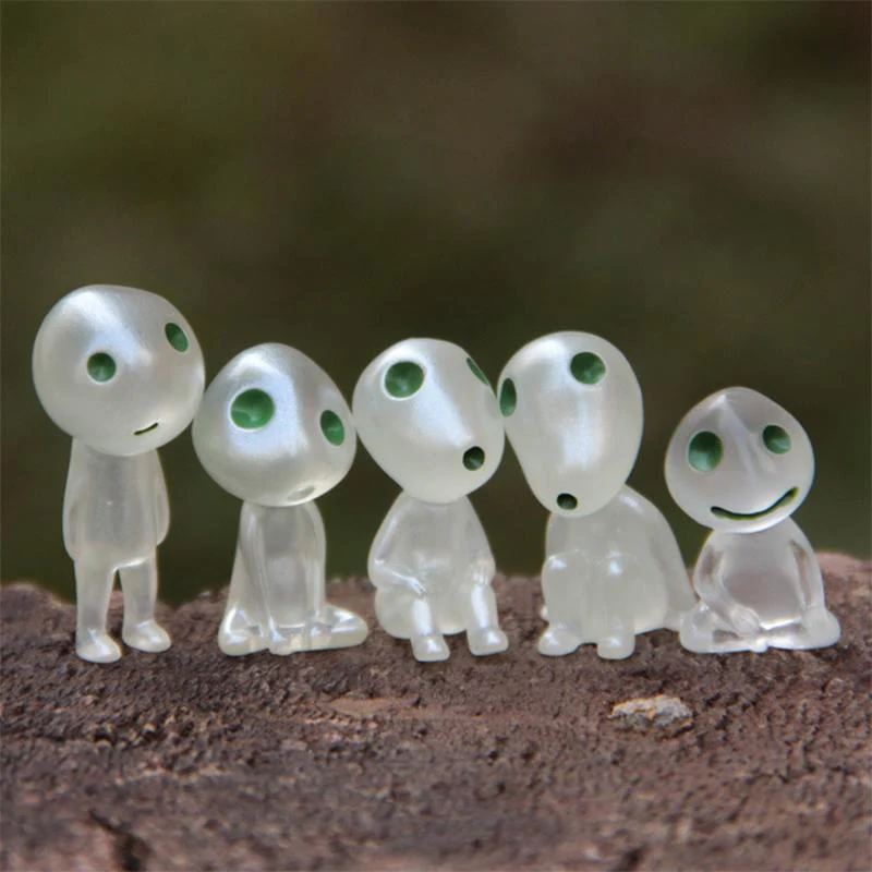 Luminous Garden Ghost Miniature Figurines - Image 7