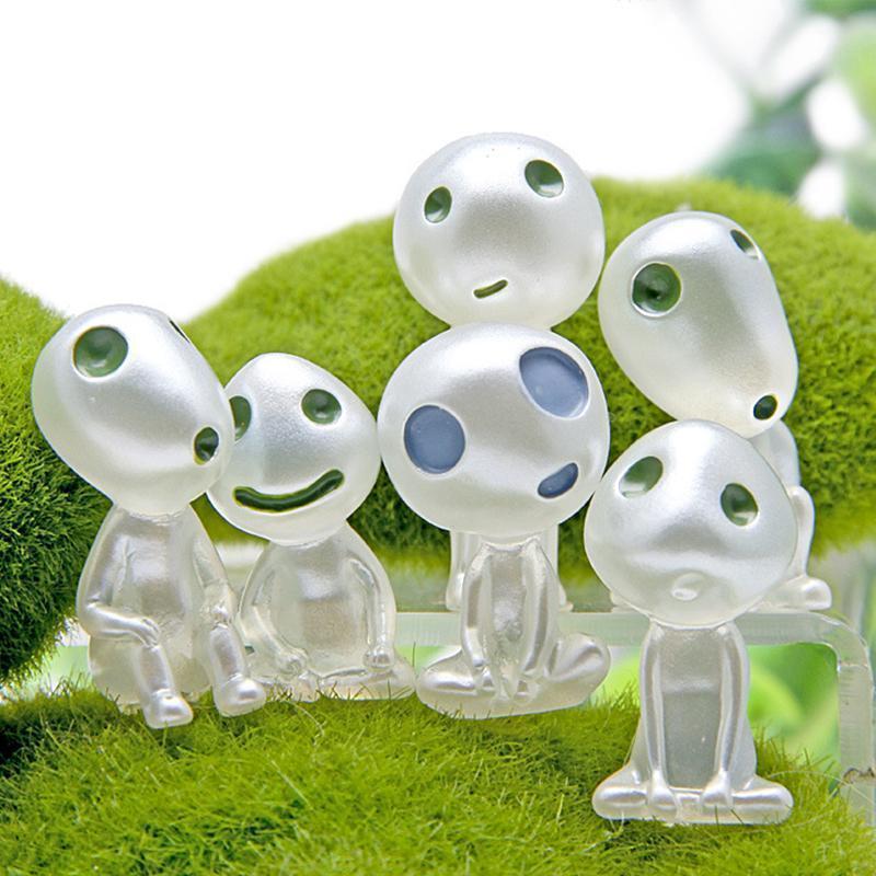 Luminous Garden Ghost Miniature Figurines - Image 8