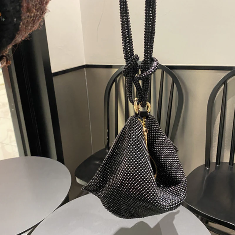Luxury Design Shiny Rhinestones Handbag - Image 8