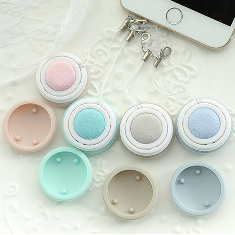 Macaron Shape Phone Screen Cleaning Tool - Image 8