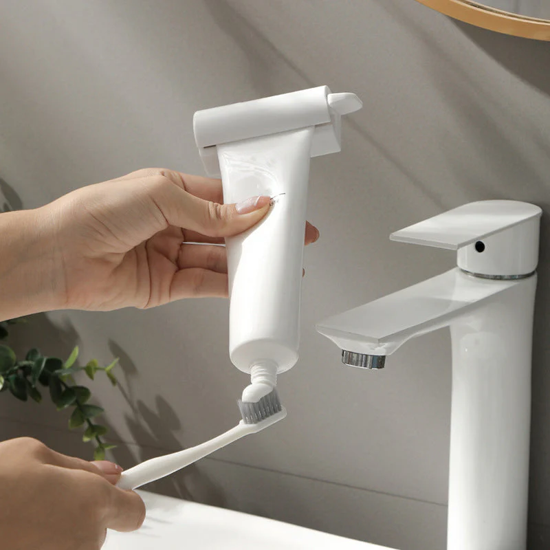 Magnetic Toothpaste Squeezer - Image 4