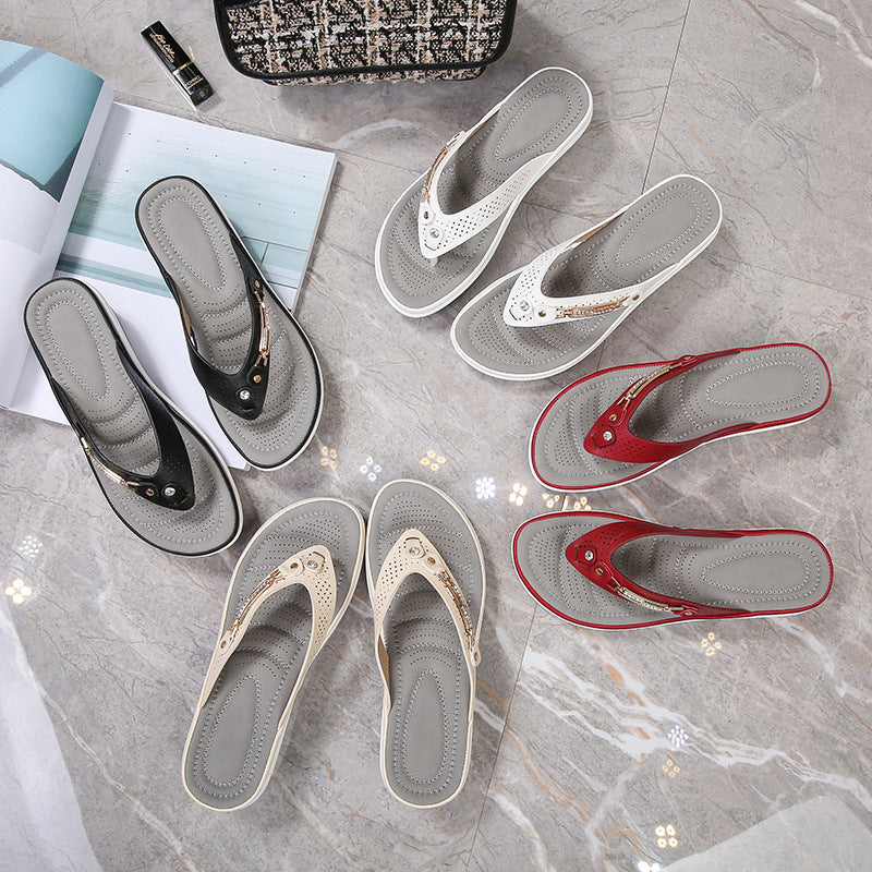Metal Buckle Beach Flip Flops - Image 5