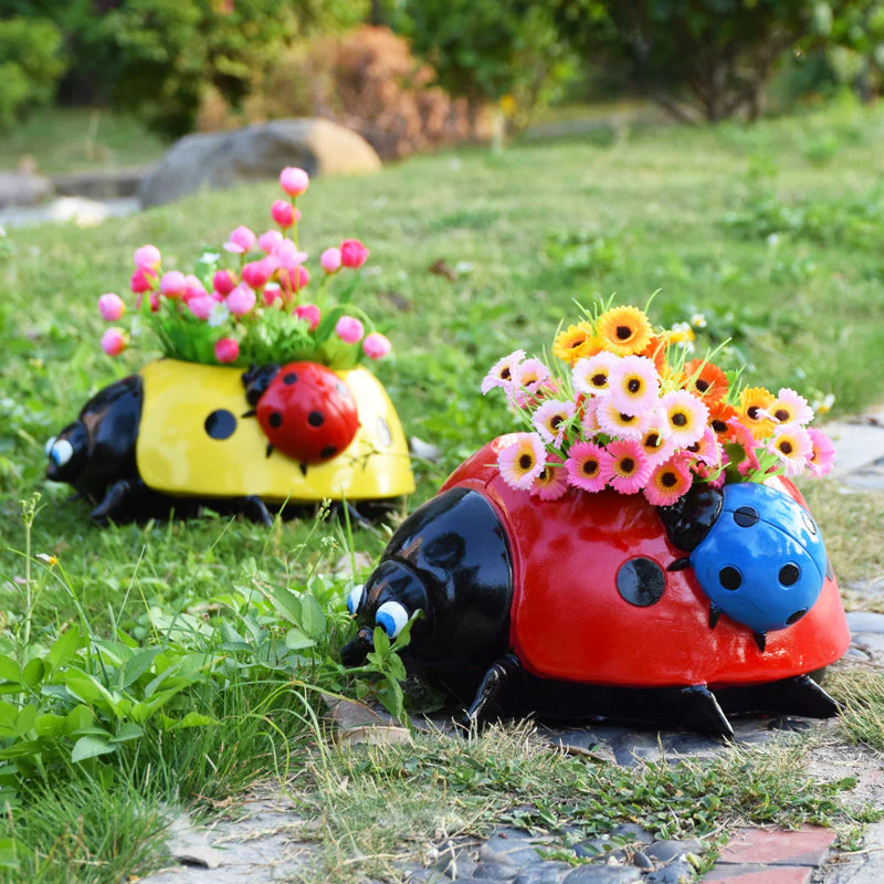 Metal Ladybug Flower Pot - Image 5