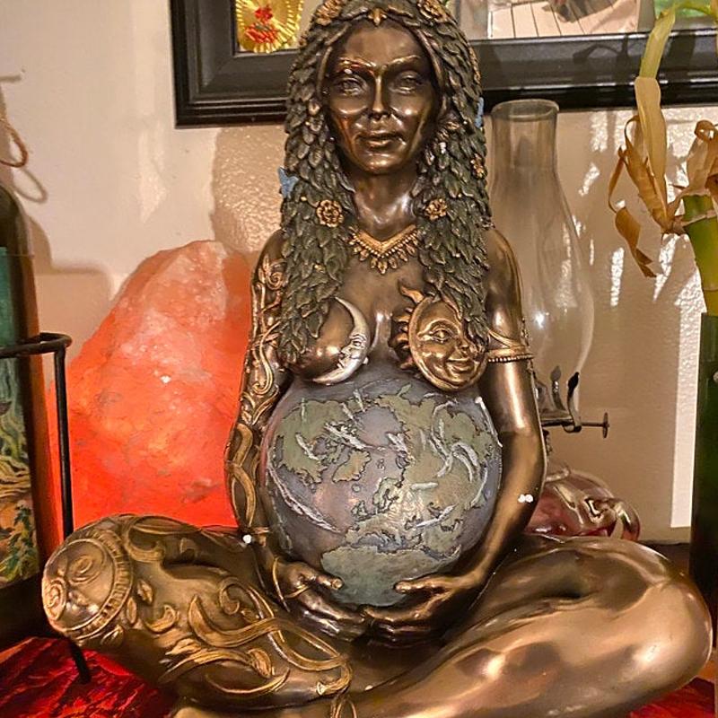 Mother Earth Goddess Statue - Image 5