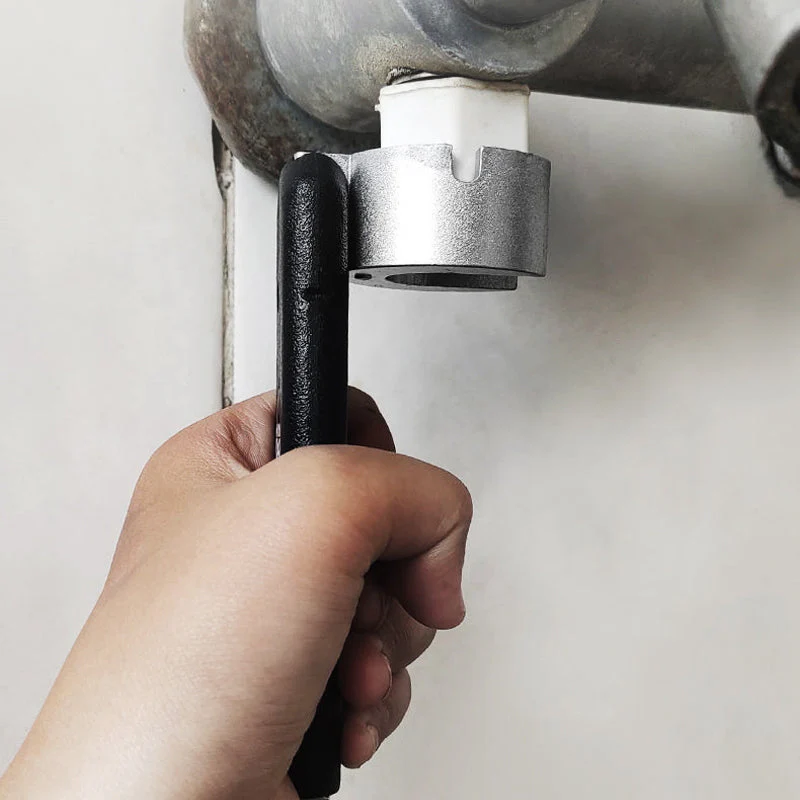 Multifunctional Bathroom Wrench - Image 8