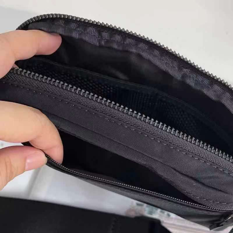 Multifunctional Sports Waist Bag - Image 4