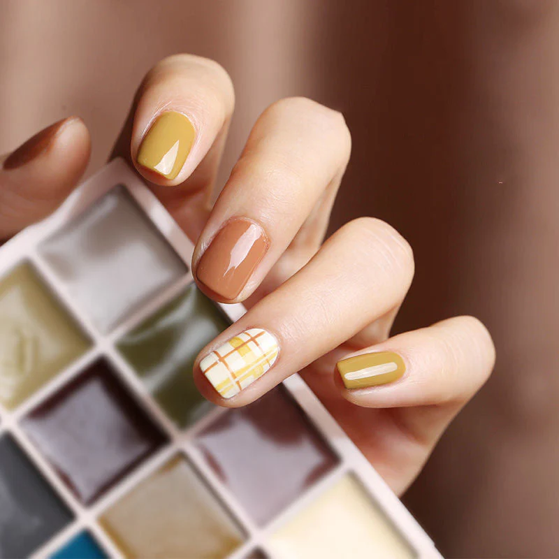 New Model 16 Colors Solid Nail Polish Platter - Image 2