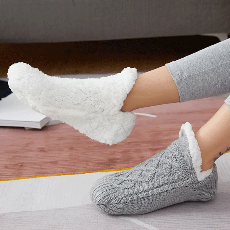 New Woven And Velvet Indoor Socks Slippers - Image 2